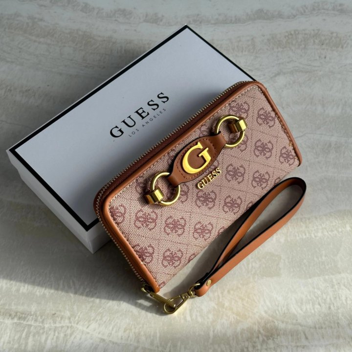 Кошельки GUESS