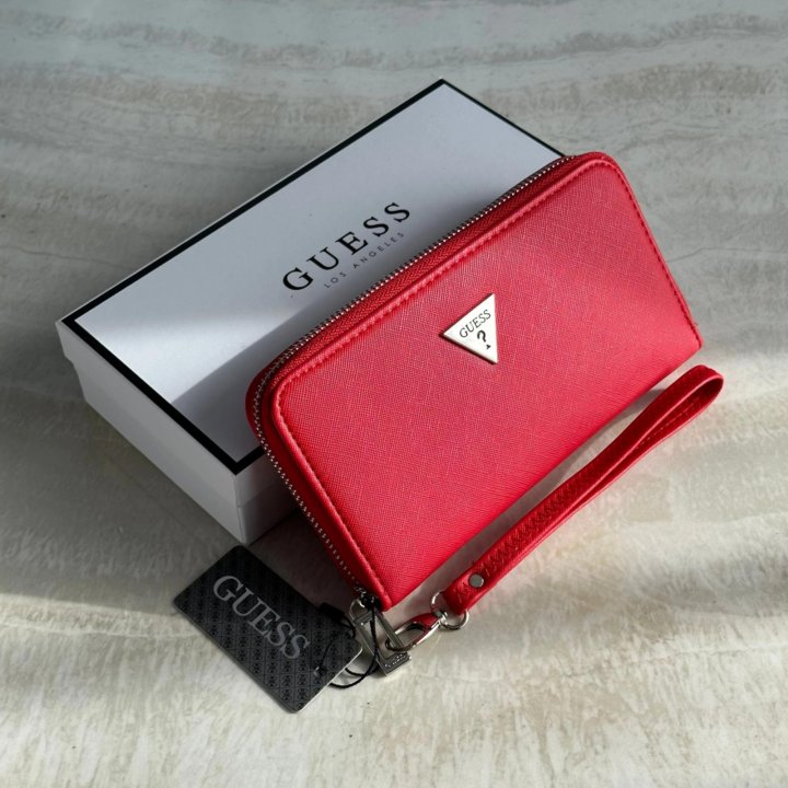 Кошельки GUESS