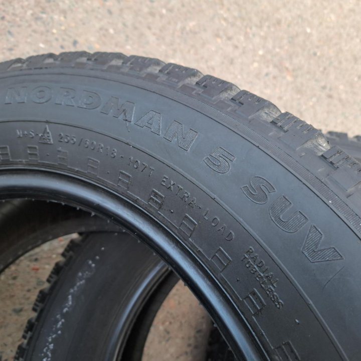 235/60/18 Nokian ТYRES Nordman-5 SUV (шипы)