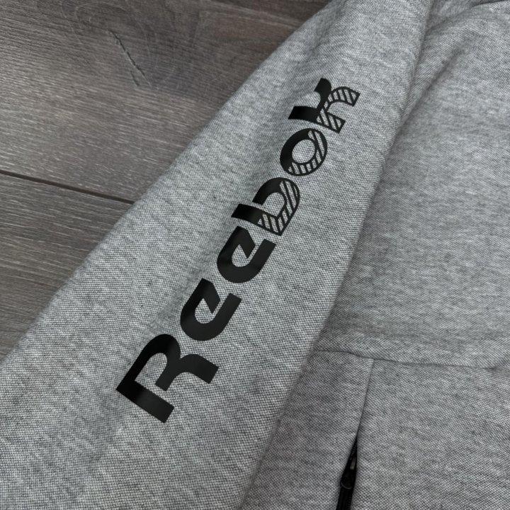 Костюм утепленный Reebok