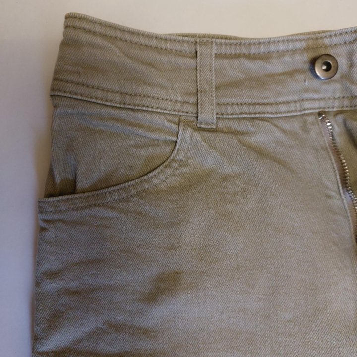 Брюки-джинсы бежевые для мальчика, р.XS (дл.88 см)