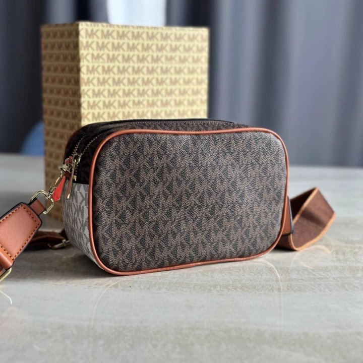 Сумки MICHAEL KORS 