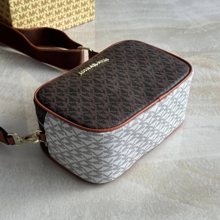 Сумки MICHAEL KORS 