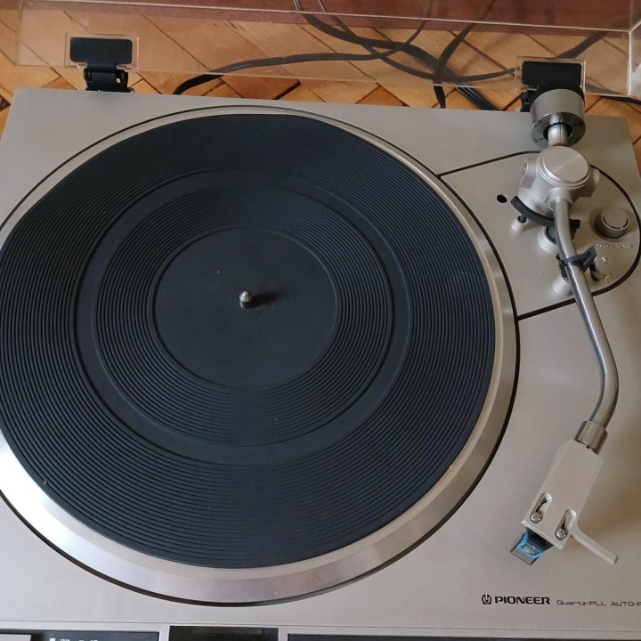 Виниловый проигрыватель Pioneer PL-300