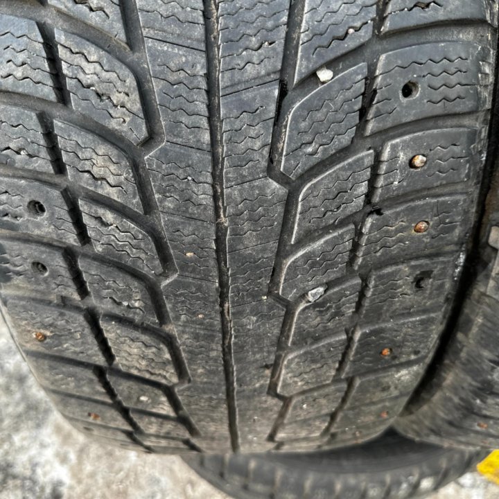 255/50/19 зима Michelin X-Ice North