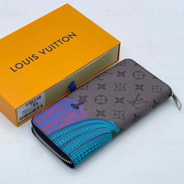 Кошелек Louis Vuitton