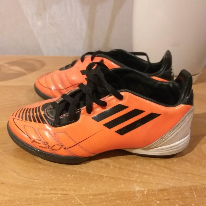 Бутсы adidas р 29