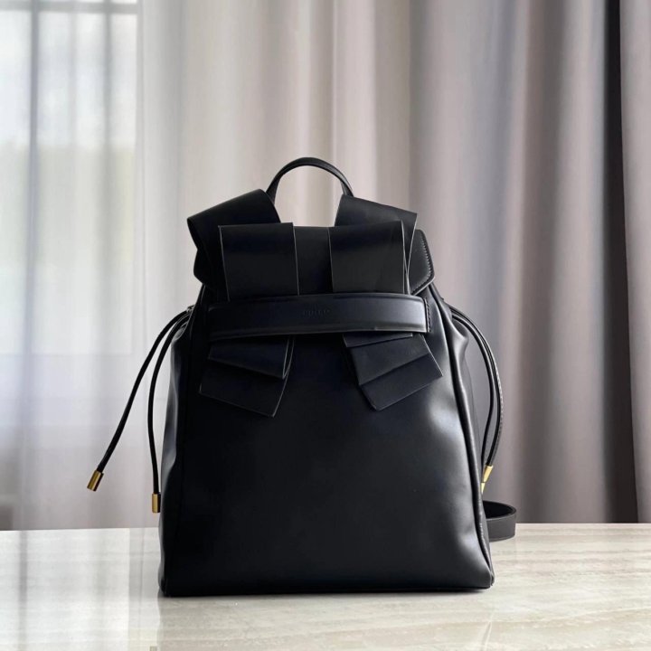 Рюкзаки Pinko