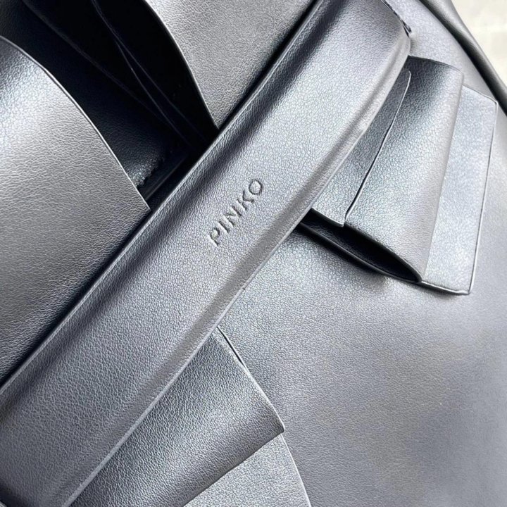 Рюкзаки Pinko