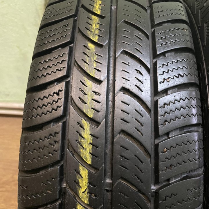 Continental VancoWinter 2 195/75 R16C 2шт