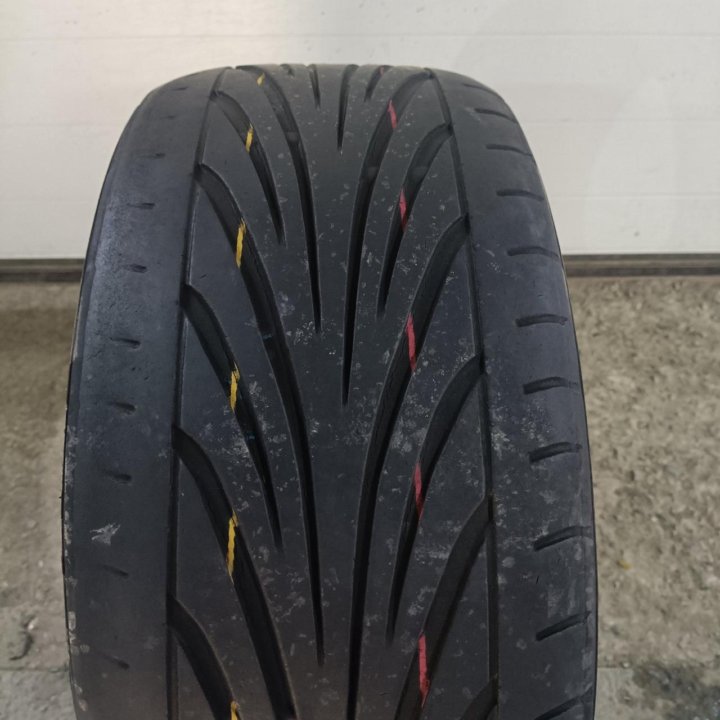 235/40R18 Toyo Proxes T1R (Лот №6791)