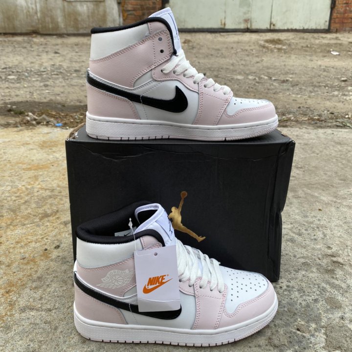 Кроссовки Nike Air Jordan 1 Новые