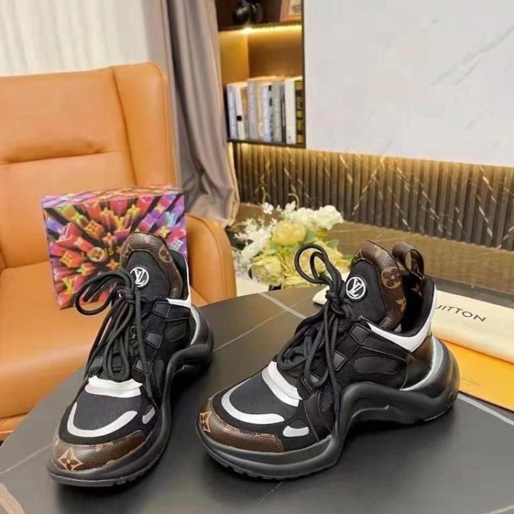 Кроссовки Louis Vuitton