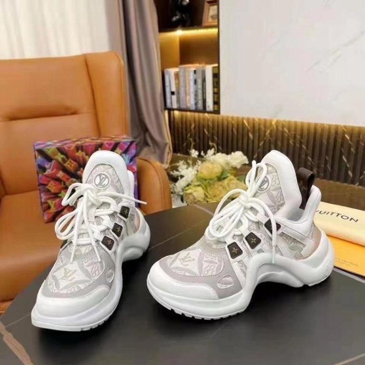 Кроссовки Louis Vuitton