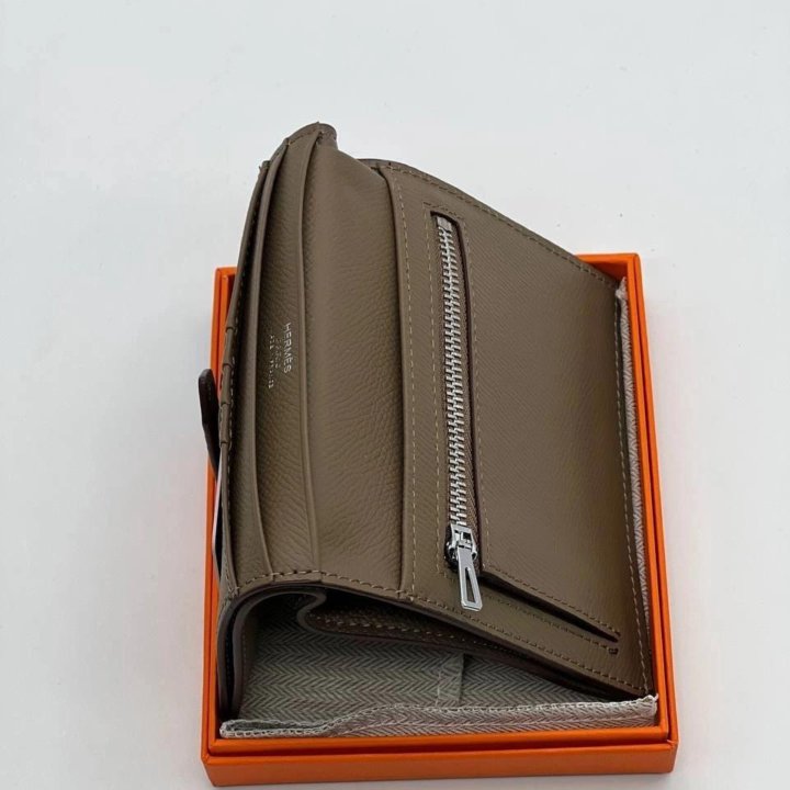 Кошельки Hermes