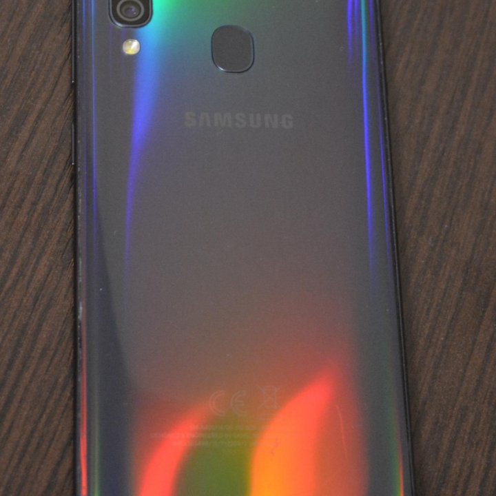 Samsung A405FN 2 sim 8 ядер Super AMOLED