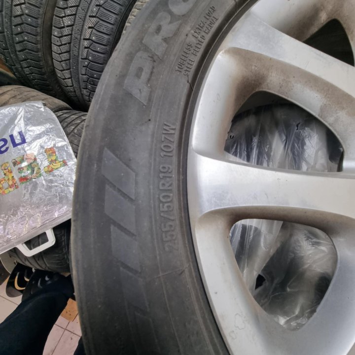 Комплект Колёс в сборе от VW Touareg 255/50 R19