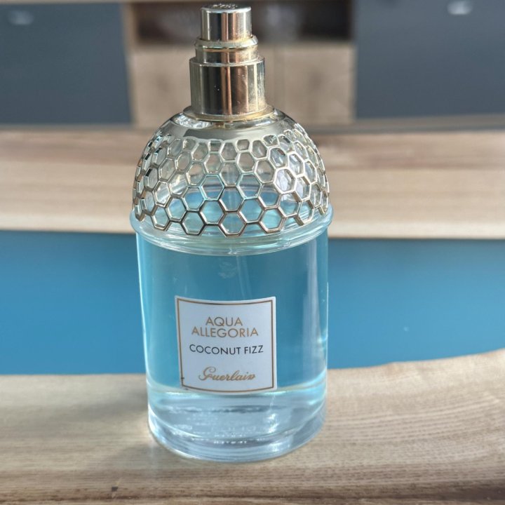 Женские духи Aqua Allegoria Coconut Fizz Guerlain