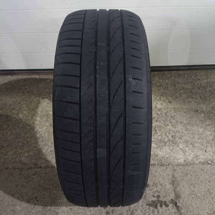 215/50R17 Bridgestone Potenza RE050A (Лот №6763)