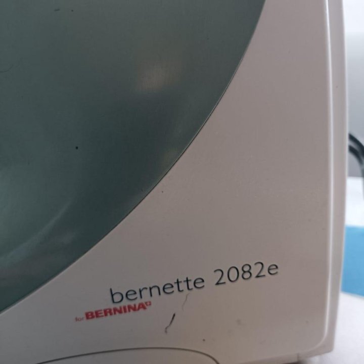 Швейная машина Bernina Bernette 2082е