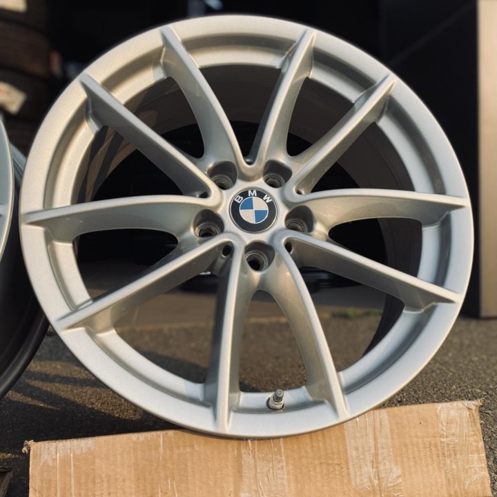 Диски R18/7J; 5x112; ET22; ЦО66.6 BMW Original