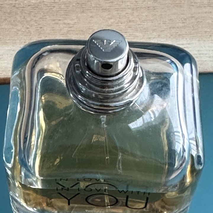 Женские духи Emporio Armani In Love With You