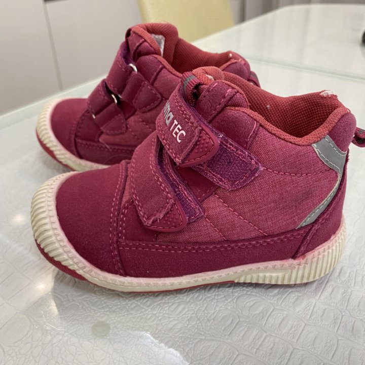 Демисезонные ботинки 23