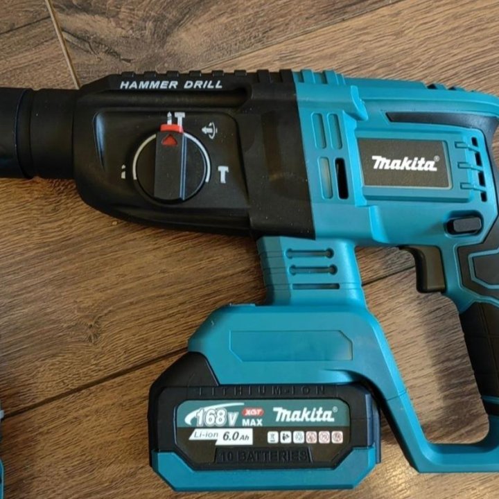 Makita 6в1. Набор аккумуляторного инструмента