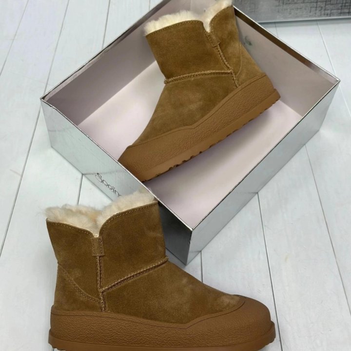 Полностью натуральные угги