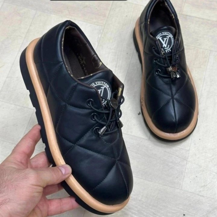 Ботинки женские