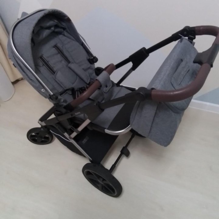 Продам коляску Carrello Aurora grey 2 в 1