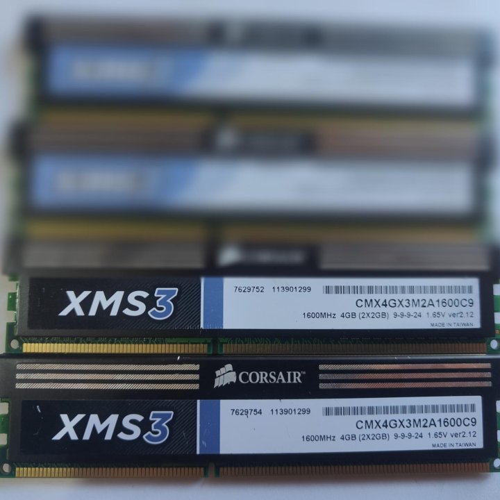 Оперативная память DIMM DDR3 8Gb 1600 MHz