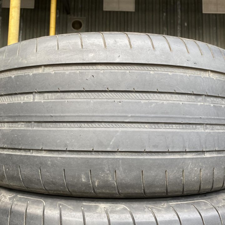 275/40 R22 Goodyear Eagle F1 Asymmetric 3 SUV