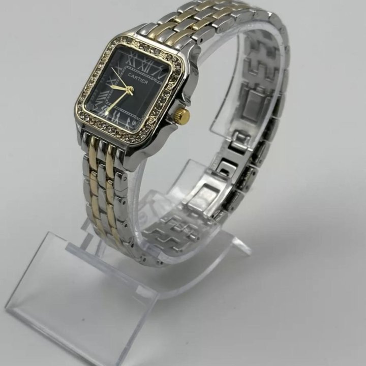 Новые часы Cartier Panthere