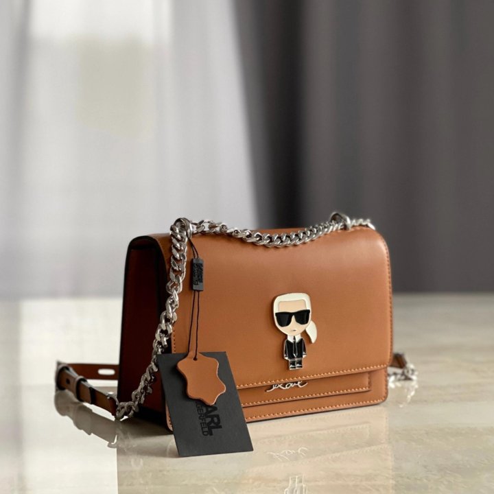 Сумки KARL LAGERFELD 