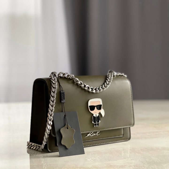 Сумки KARL LAGERFELD 