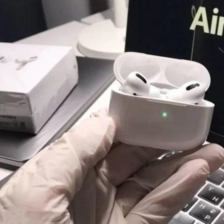 AirPods Pro (наушники) Новые