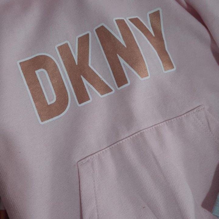 Костюм dkny 116 разм