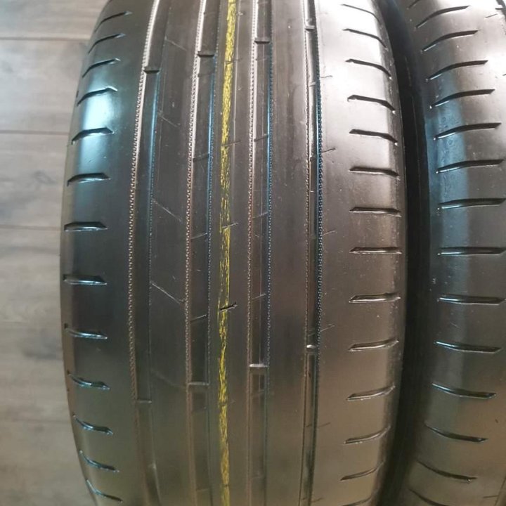 Nokian Tyres Hakka Black R17 235/55 103Y