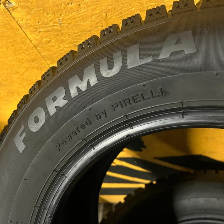 Новые Зимние шины Pirelli Formula Ice R15 2020г