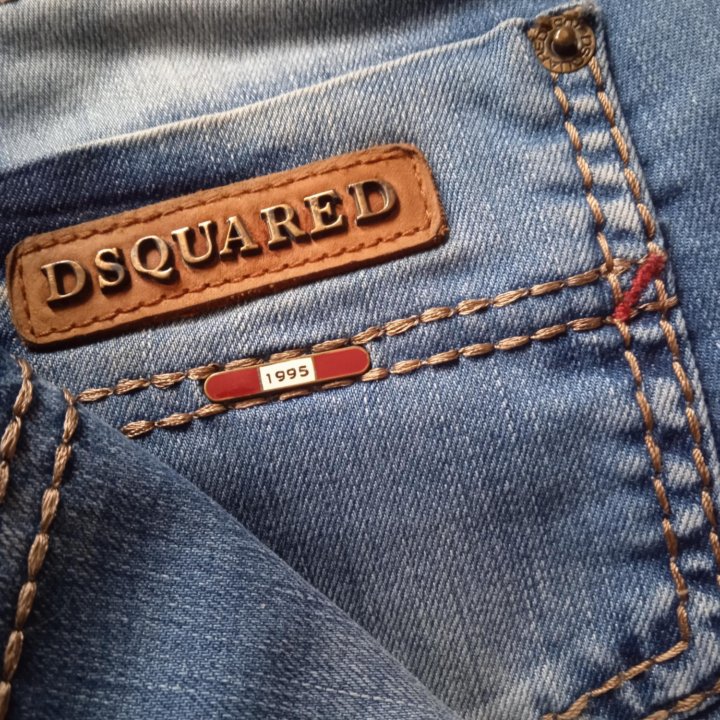 Джинсы DSQUARED р. 30