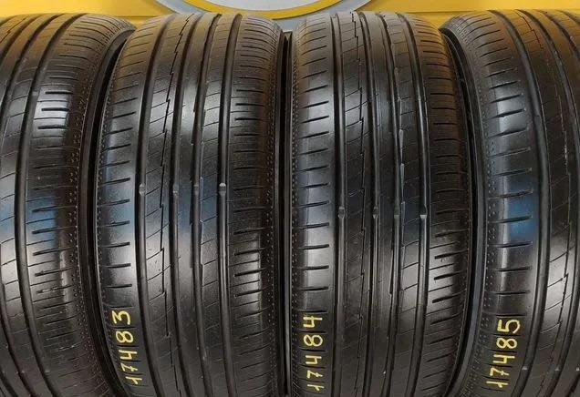 Yokohama BluEarth AE50 205/50 R17