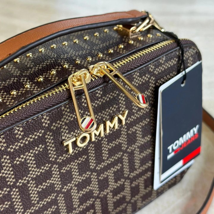 Сумки Tommy Hilfiger