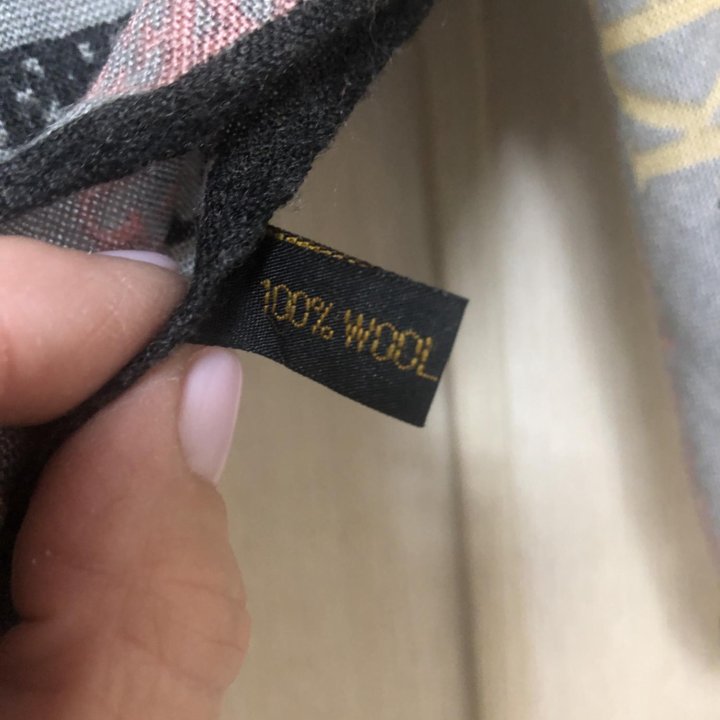 Платок шерсть