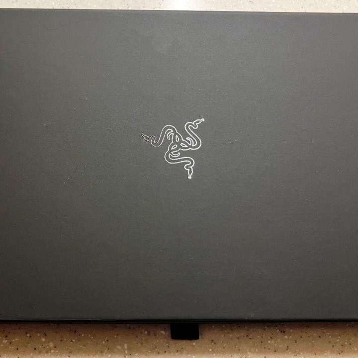 Игровой ноутбук Razer Blade 15 RTX 2060