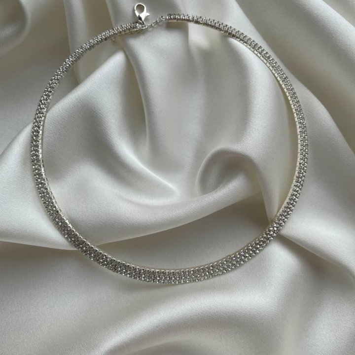 Новое колье.