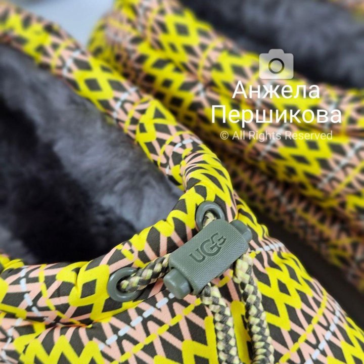 Ugg Maxi Clog Yellow