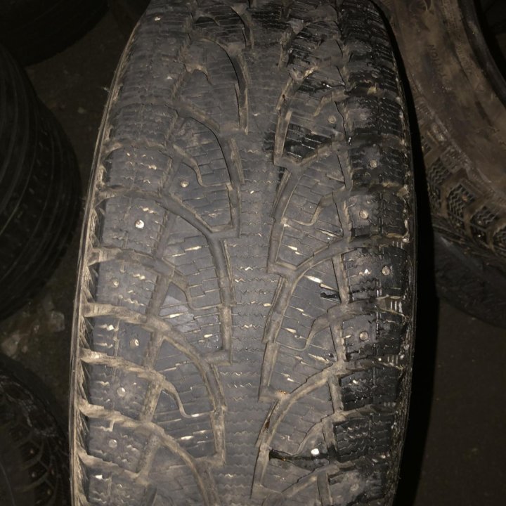 225/60 R17 шины зимние Ханкук 4 шт