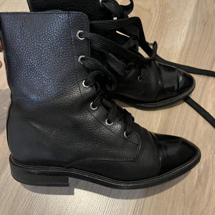 Ботинки Massimo Dutti 36