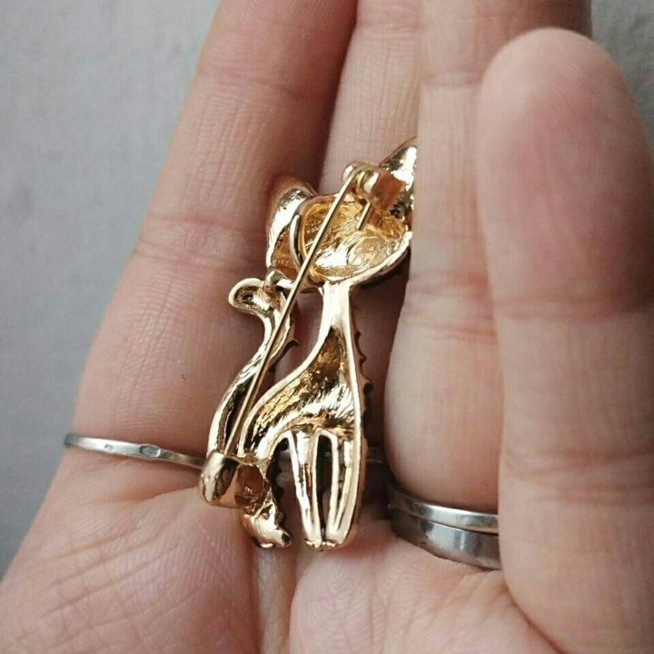 Брошь КОШКА